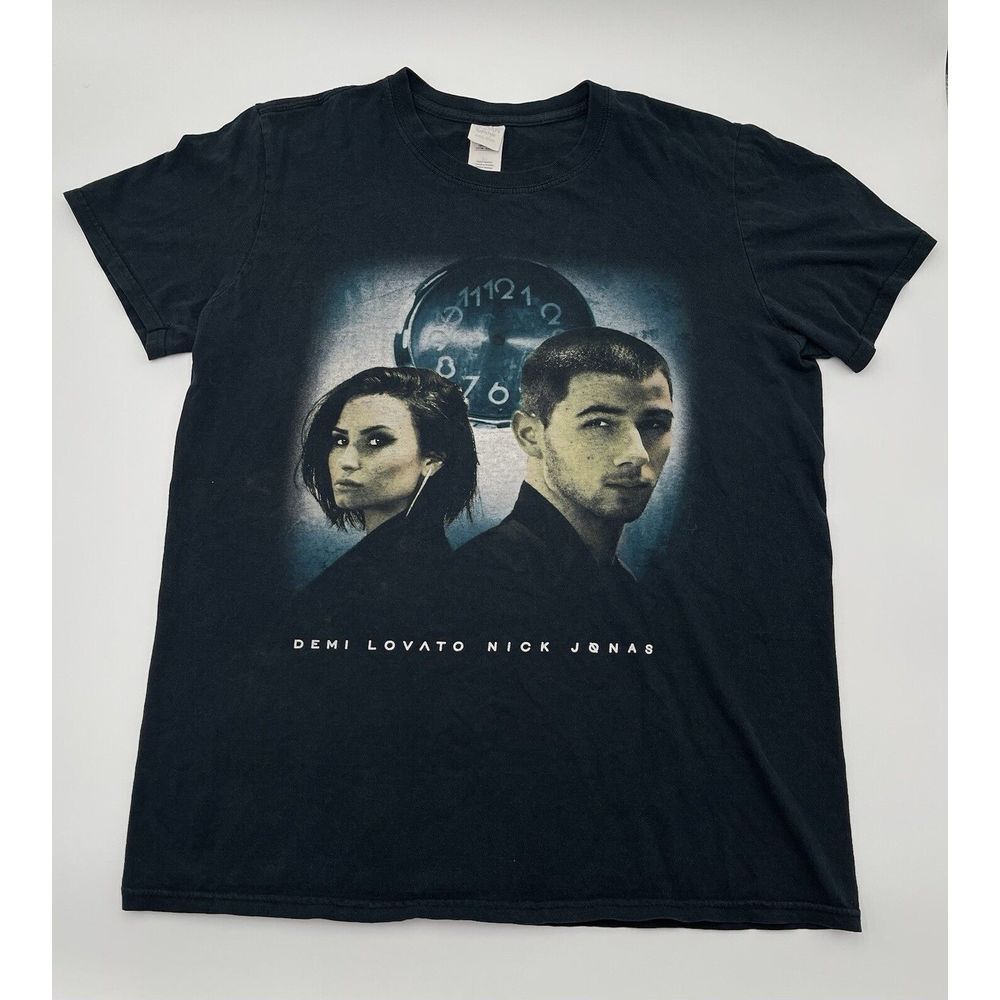 Demi‎ Lovato Nick Jonas Shirt Adult Medium M Black 2016 Future Now Tour Music